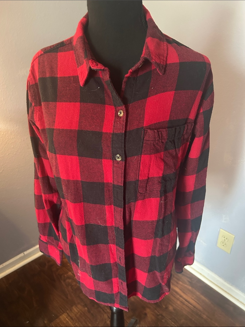 SO Juniors Girl Red Black Buffalo Plaid Flannel Shirt Size Small